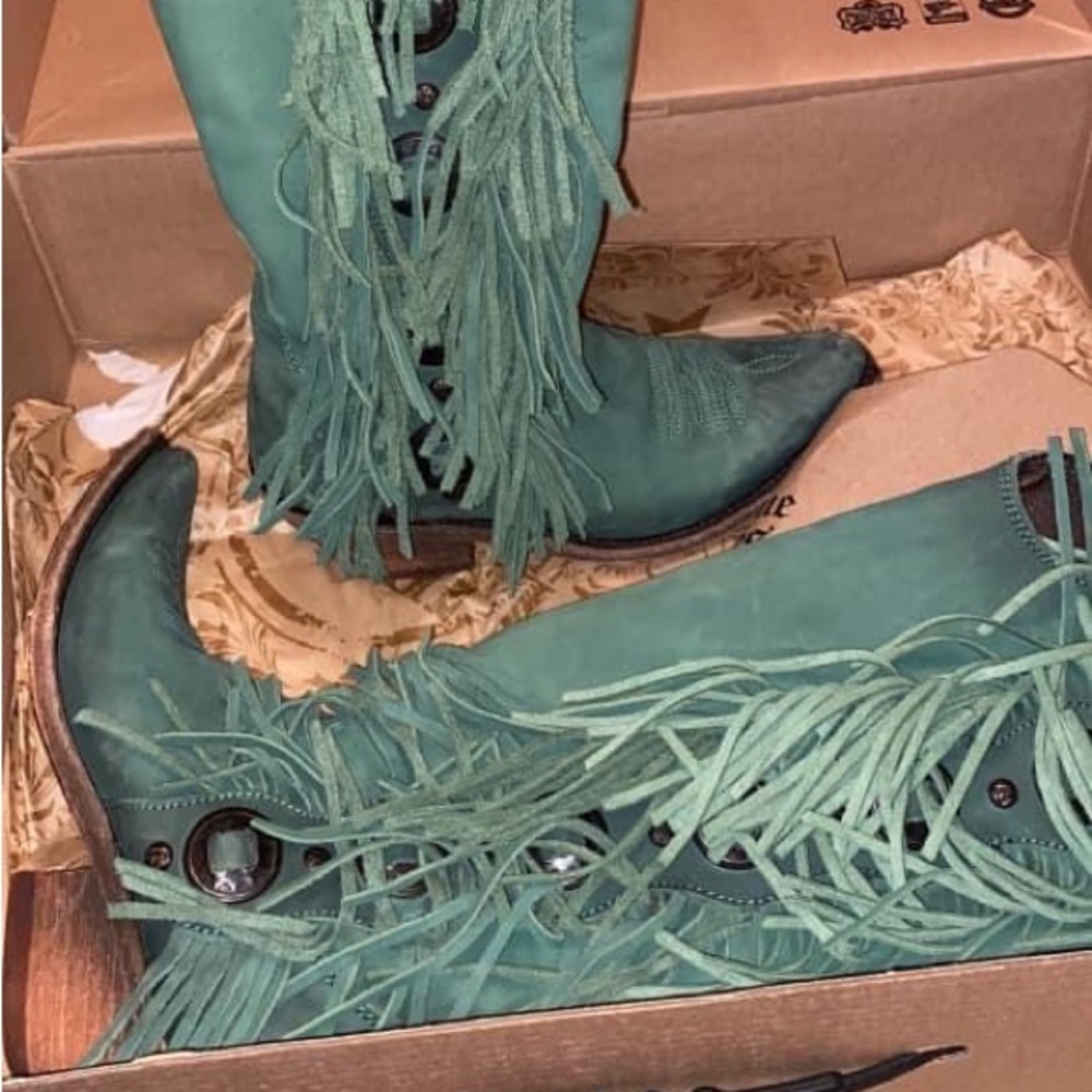 Liberty black boots size 6 1/2 worn TWICE